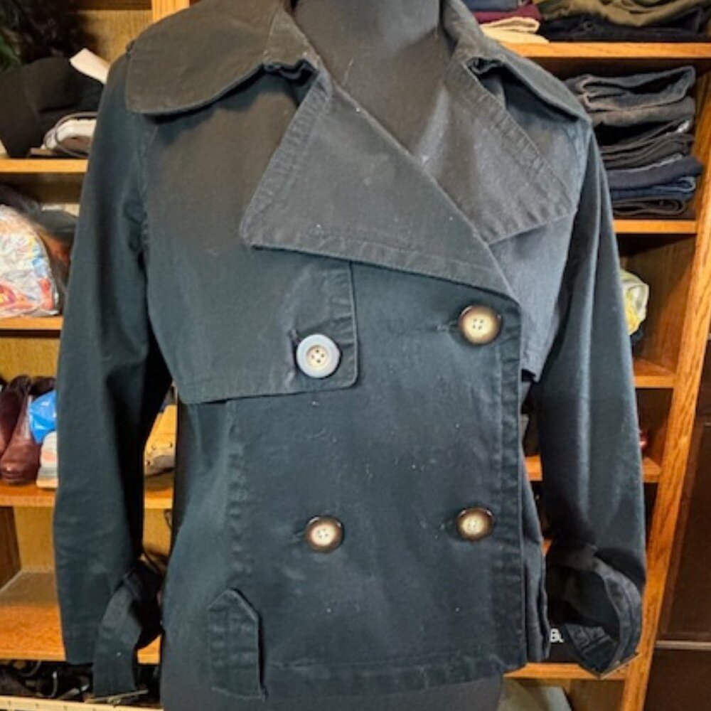 Short double breasted trench coat